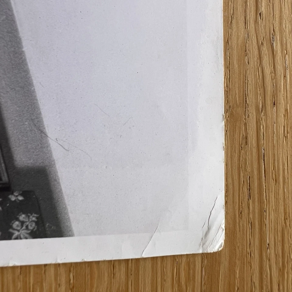 Colección de insignias de policía foto vintage exhibición de pared recuerdos de aplicación de la ley Foto 3 de 4