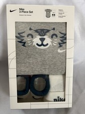 NEW Nike Baby clothes 0-6 Months Bodysuit Hat Booties 3 Piece Set Nike Clothes