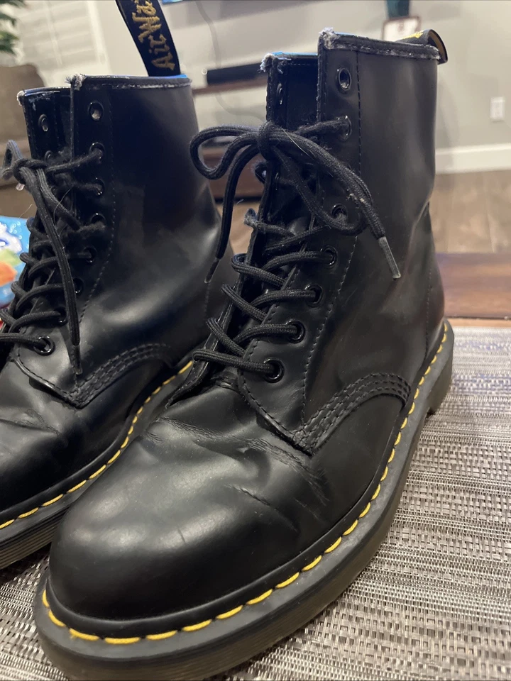 Dr. Martens 8 Hole Boots Doc Lace Up Black Combat Boot Platform Air Wair 1460W - Image 3 of 4