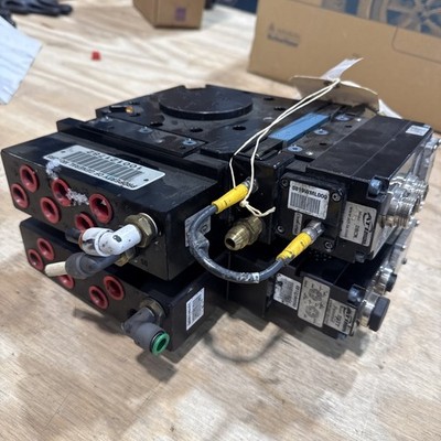 ATI ROBOTIC TOOL CHANGER QC210 Many Additions Used