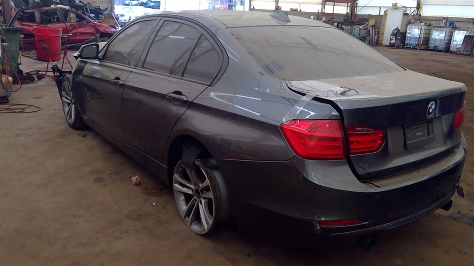 Espelho retrovisor com abridor de porta de garagem compatível com 13-16 BMW 320i 6719925 - Imagem 2 de 4