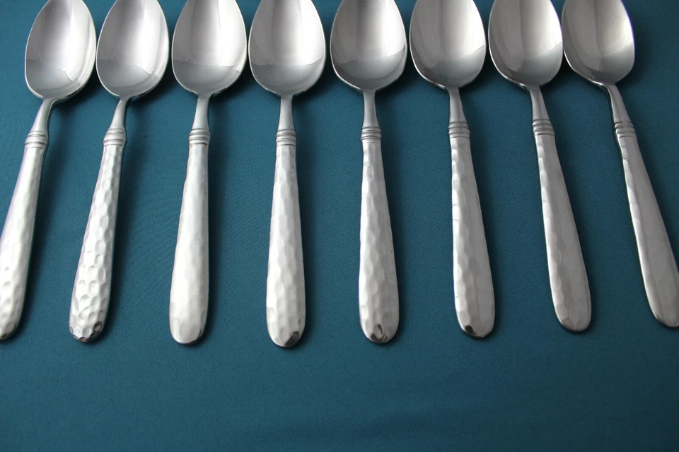 Cucharas sopera ovaladas de 8 lugares Cambridge MAJESTY acero inoxidable China 8 1/8" Foto 2 de 4