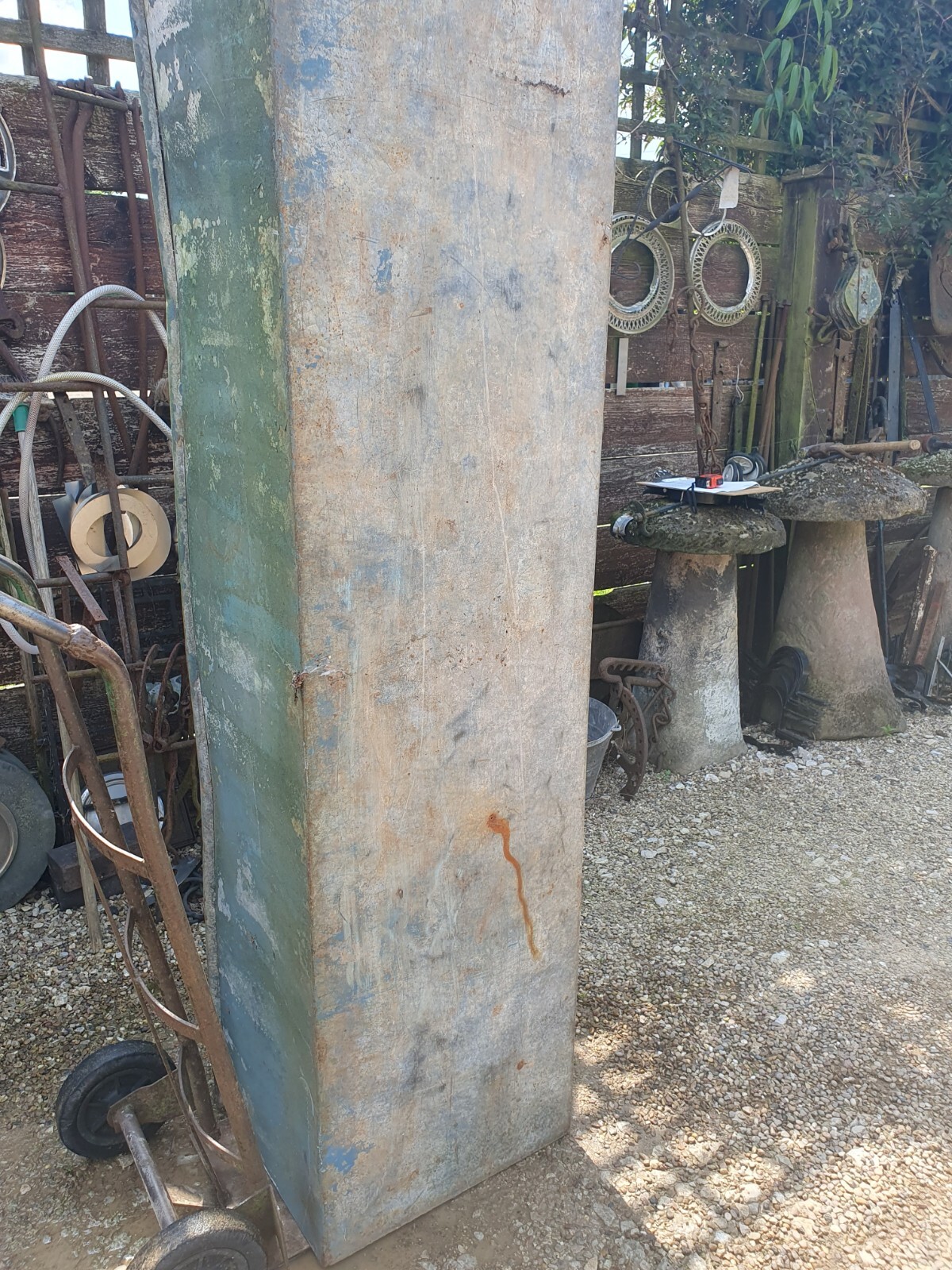 Picture 3 of 16