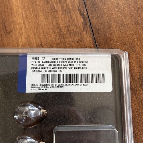 Harley Davidson Smoked Bullet Turn Signal Lens Set 69304-02 Genuine Multi-Fit - Picture 4 of 4
