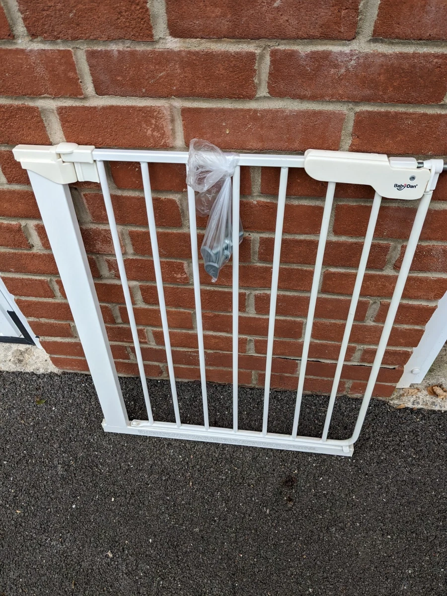 BabyDan Super Slim Safety Pressure Fit Gate Fits openings from