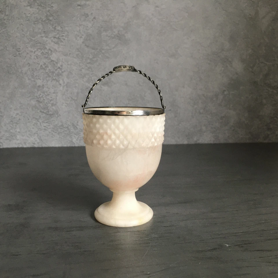Georgian Swing Handle Alabaster Sugar Basket, Sterling Silver, Dated 1805 - Image 2 of 4