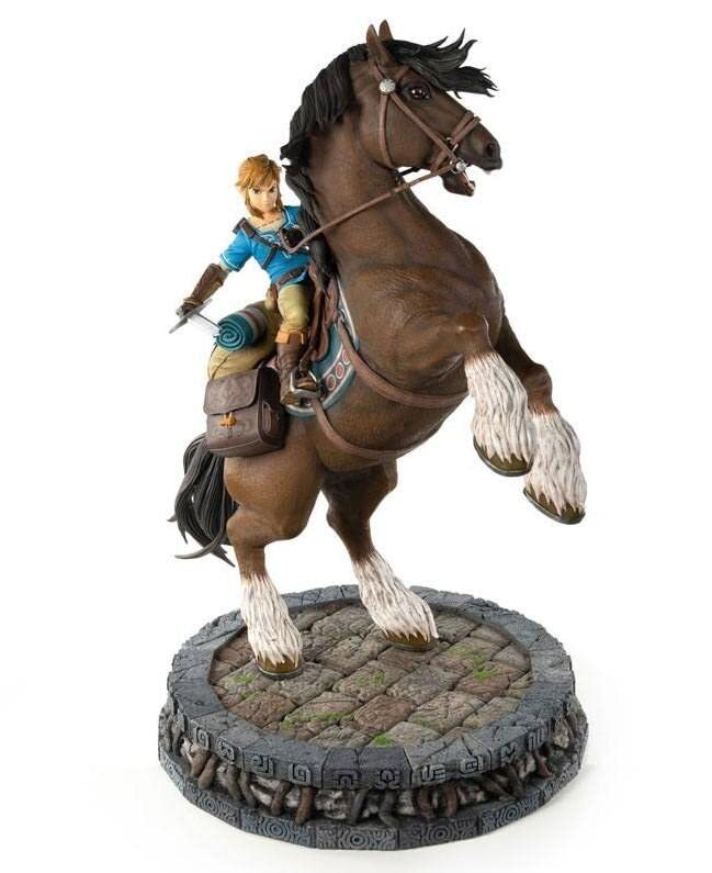 First4Figures - The Legend Of Zelda: Breath Of The Wild (Link On Horseback) S...