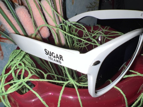 Mermaid. / Sugar Island Rum Sunglasses With Case. New. Free Shipping USA - Picture 5 of 7