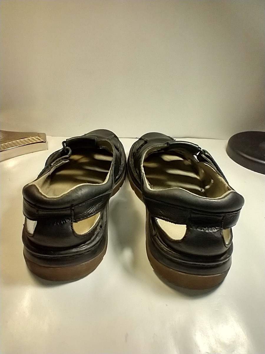 Dr. Doc Martens 8B77 Black Leather Fisherman Sandals Men display picture 3