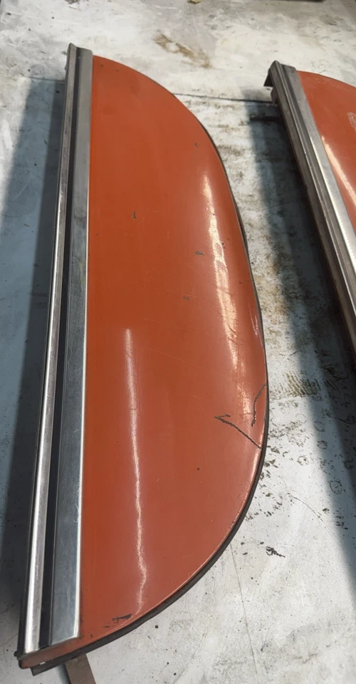 PAR DE FALDONES GUARDABARROS TRASERO PONTIAC LEMANS TEMPEST GTO 1970 1971 1972 486323 486324 Foto 3 de 4