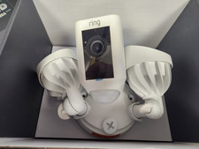 Ring Floodlight Cam X - White- Open Box