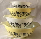 4 Vtg PYREX Gooseberry Yellow, Black & White Cinderella Mixing Bowls Set nesting