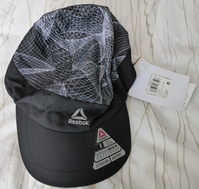REEBOK OS RUN GRAPHIC PERFORMANCE CAP