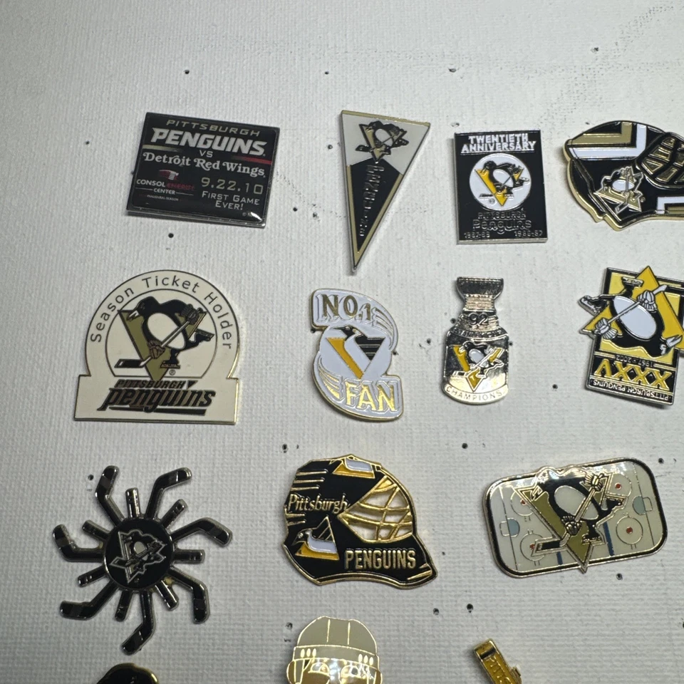 NHL Pittsburgh Penguins Lot of 26 Hockey Pins; Vintage; Nice!! - Image 2 of 4