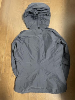 Arc'Teryx Alpha SL Women's Jacket Black Size S Excellent Arc'Teryx Alpha SL Women's Jacket Black Size S Excellent
