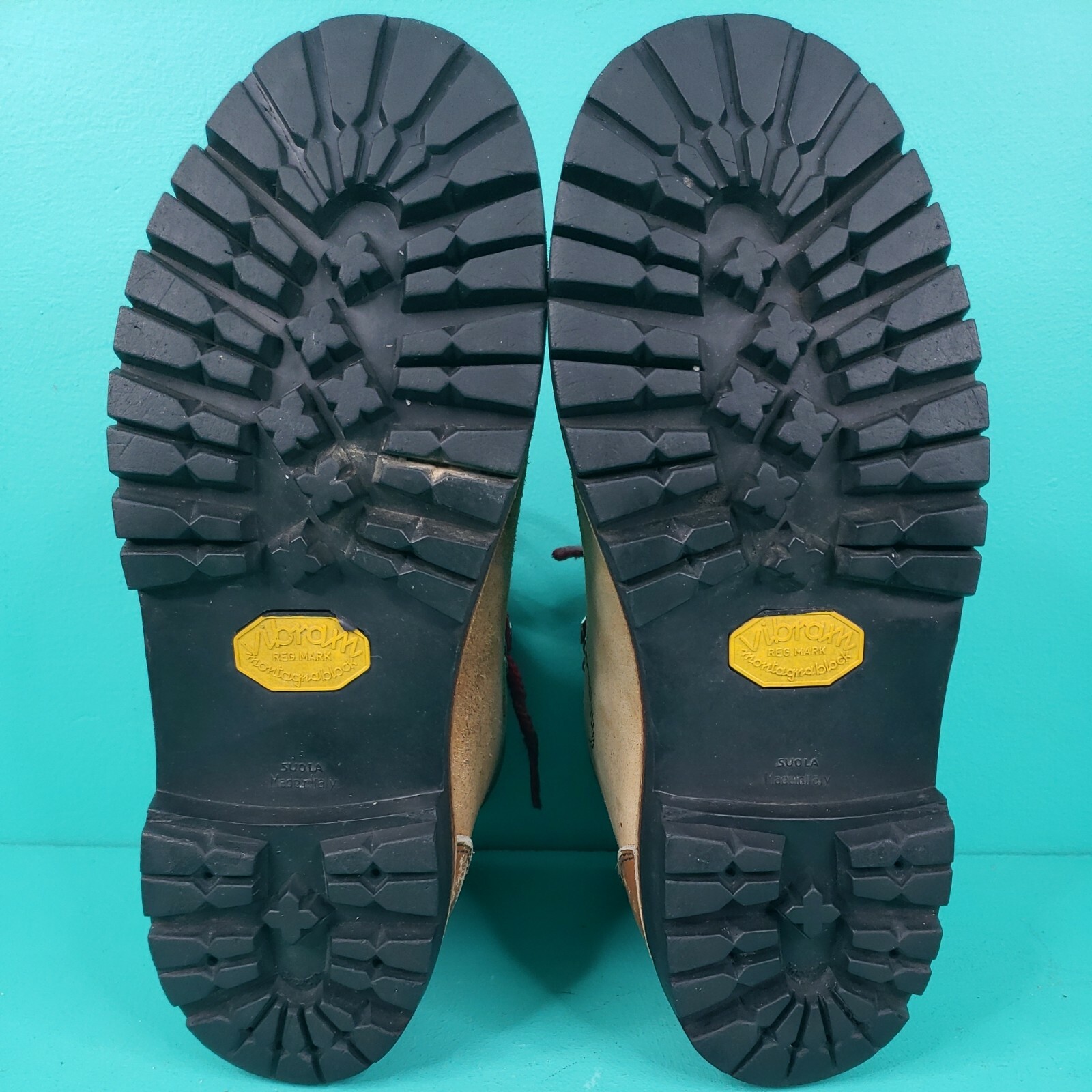 Vintage Women's Dunham Brown Leather Suede Hiking Boots Size 7 Vibram