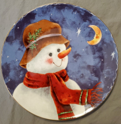 Vintage Under The Moon Rainbow Mountain Snowman Christmas 10  Plate 1997 Deco
