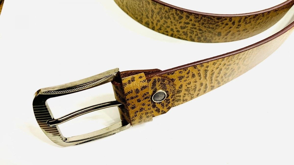 Genuine Buffalo Leather Belt with Gold Buckle, Size Medium Water Buffalo Leather Belt in Golden Brown – Sarrachi main image 4