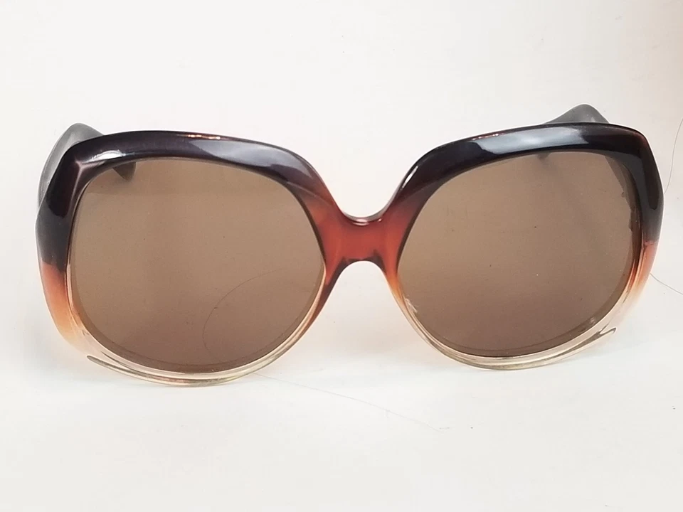 Gafas de sol italianas vintage con marco de mariposa marrón - Hechas en Italia Foto 2 de 4