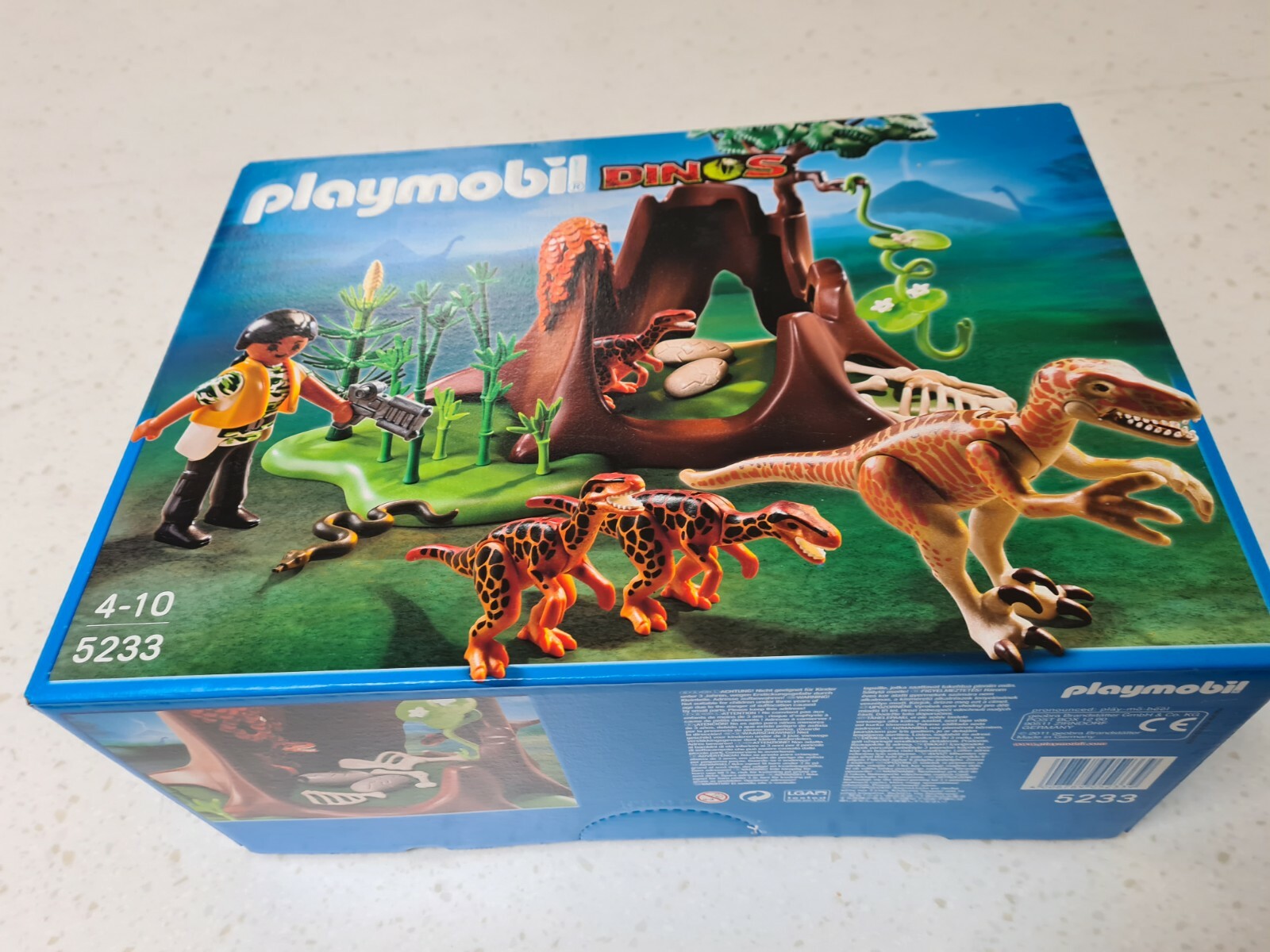 playmobil velociraptor