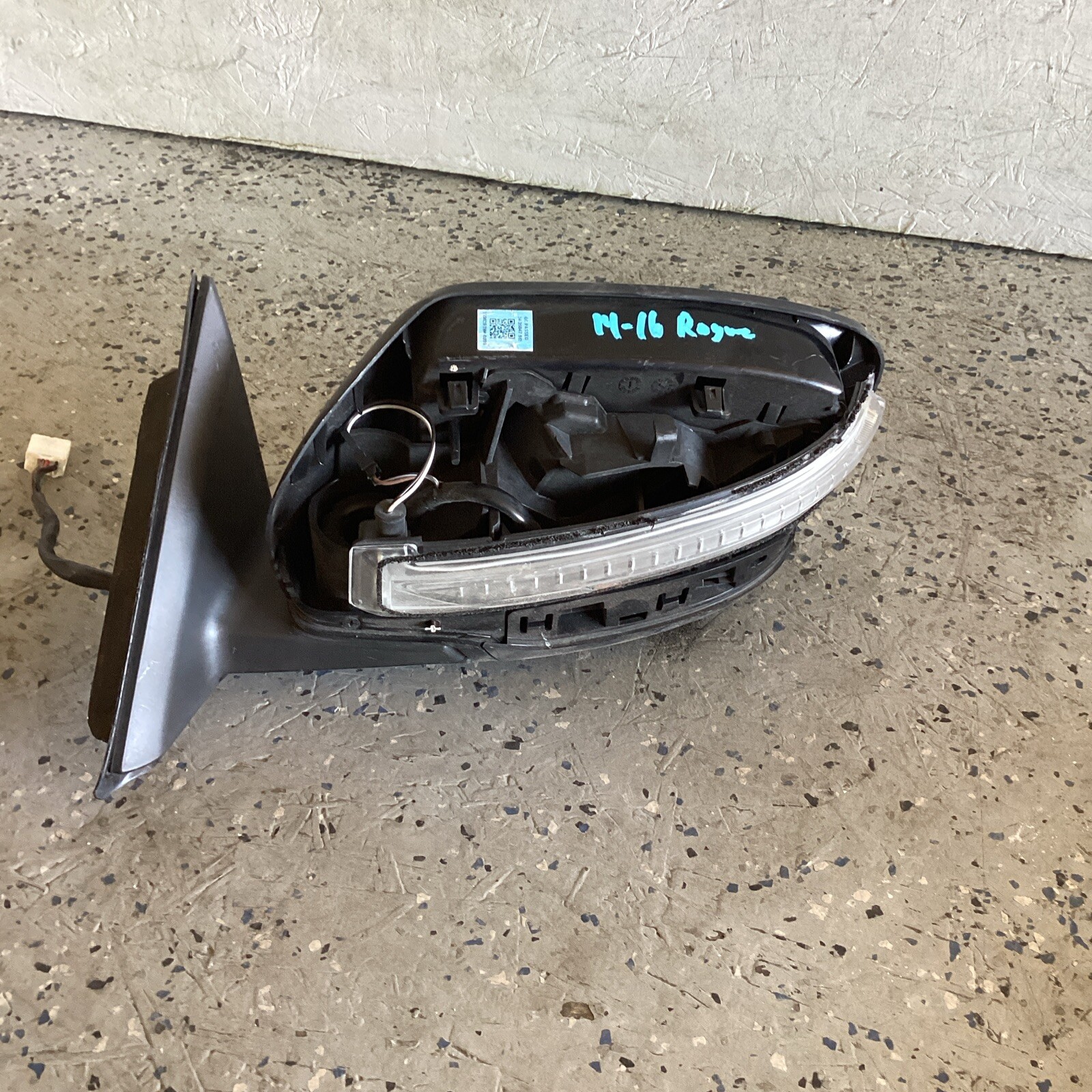 2014 2015 2016 Nissan Rogue Driver Side Left Mirror Heated  Used Oem 963029tb3c