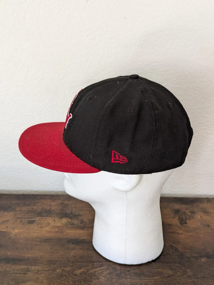 UNLV Running Rebels Hat Size 7 1/4 Black New Era 5950 Las Vegas Sin City - Image 4 of 4