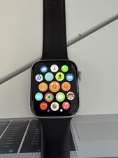 Apple Watch Series 4 44mm GPS – Aluminium – Model A1978