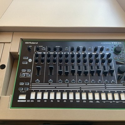 Roland TR-8 mit 7x7 Expansion installiert, sehr guter Zustand