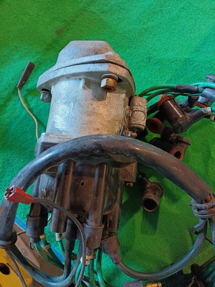 Alfa Romeo Giulia GTA 1600 SPARK PLUG Complete MAGNETS MARELLI - Image 4 of 4