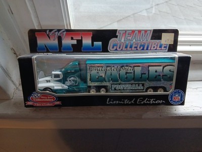 NEW - 1999 NFL Team Collectible - Philadelphia Eagles Semi Truck - White Rose
