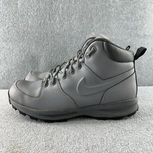 nike manoadome grey
