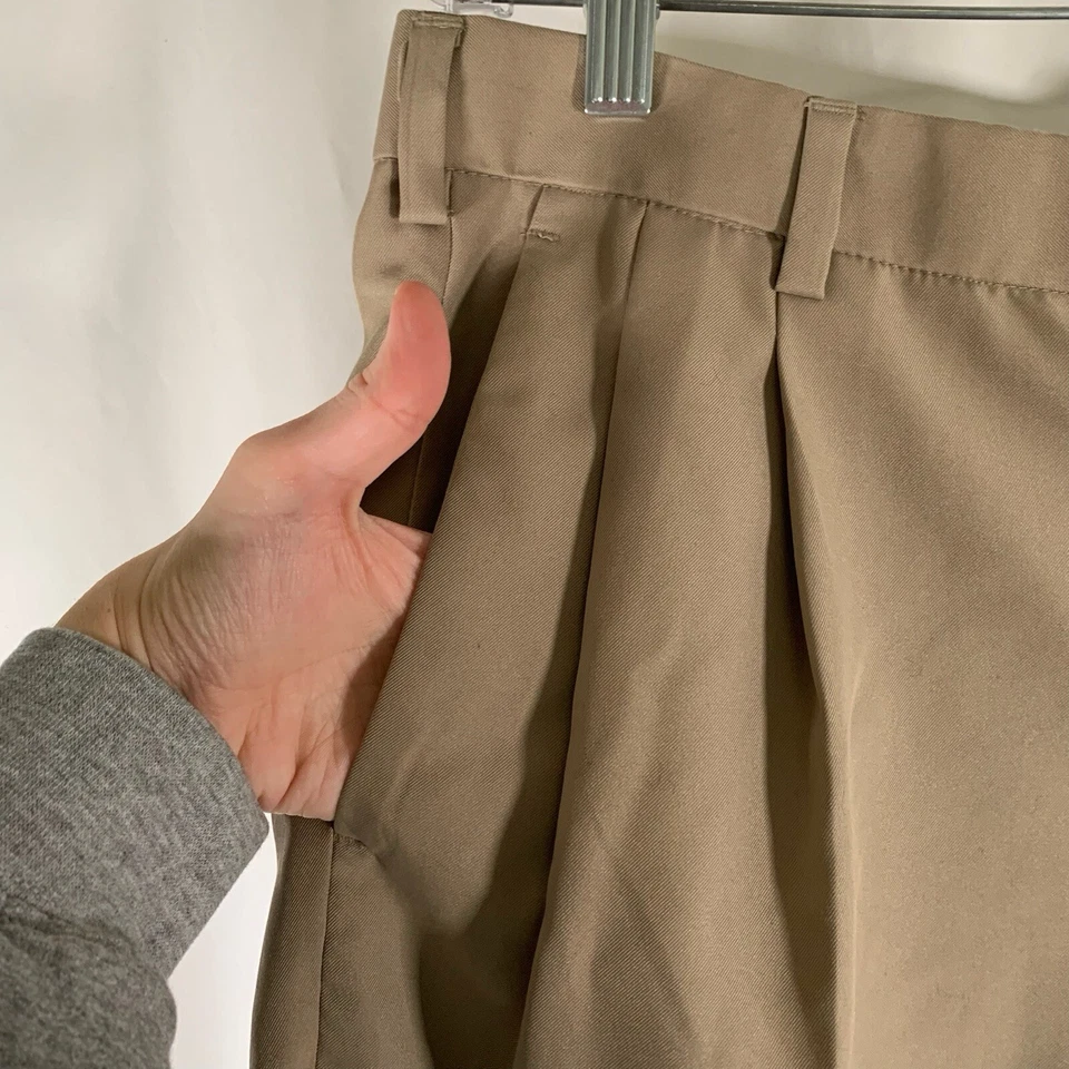 Pantalones Cortos de Golf Ping Para Hombre 36 Caqui Marrón Plisado Poliéster Bolsillos 9" Entrepierna Foto 2 de 4