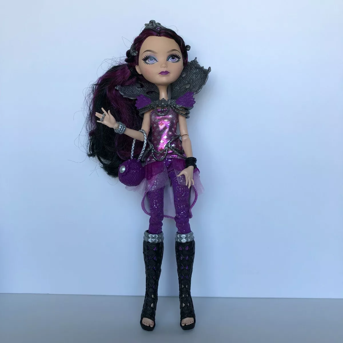  Mattel Ever After High Legacy Day Raven Queen Fashion