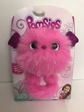 NEW Pomsies Zoey the Dragon Interactive Wearable Pom Pom Pet Pink Plush Toy