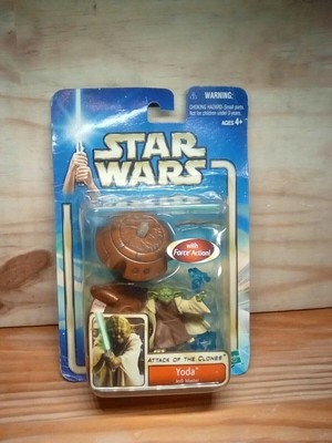 Star Wars Attack Of The Clones Yoda Jedi Master Action Figure NIP 2002 Hasbro