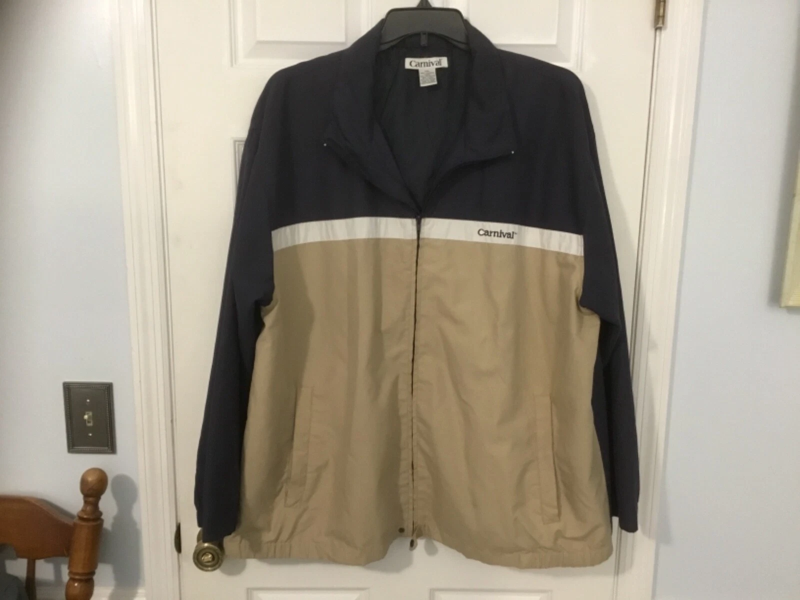 Carnival Jacket Men’s XXL Tan and Black Windbreaker Full Zip Hooded
