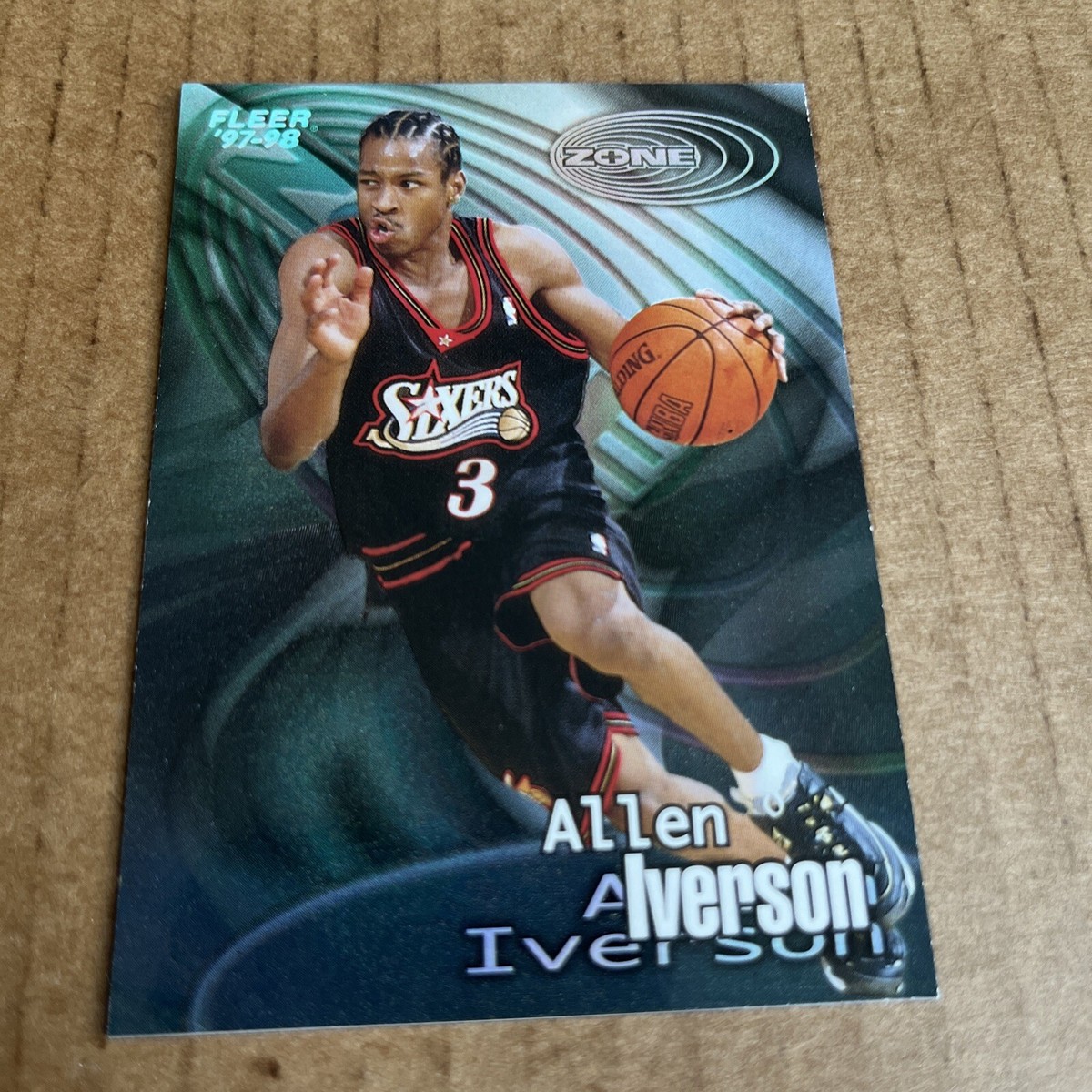 1997-98 Fleer ZONE INSERT Allen Iverson #9 Sixers Basketball