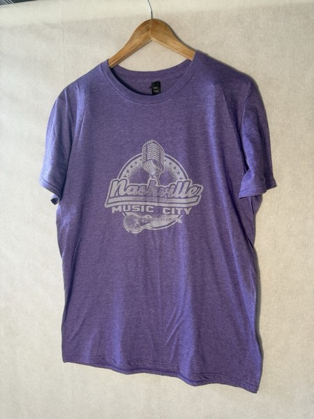 Size L  ANVIL  Nashville Music City T-shirt, Purple
