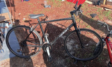Giant Hybrid Bike 700C Black Aluminum Caliper...