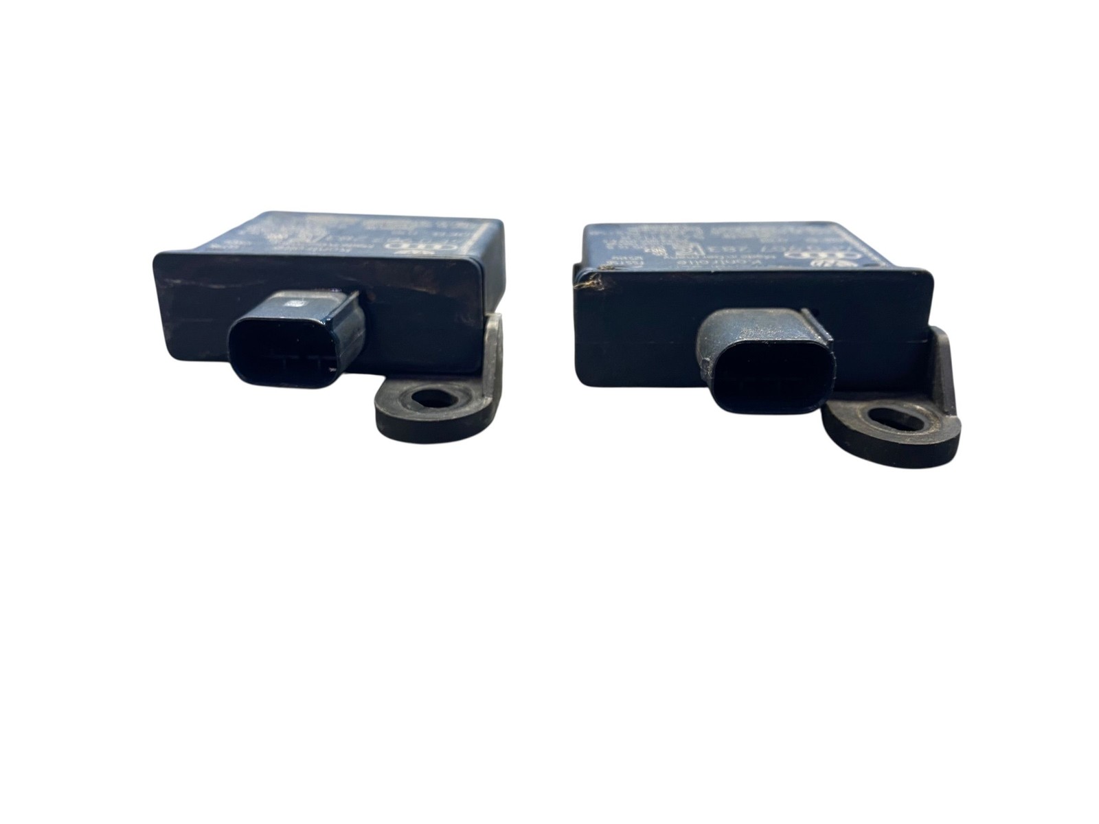 2013-2019 BENTLEY FLYING SPUR 4W 223B TPMS TIRE PRESSURE SENSOR MODULE SET (2)