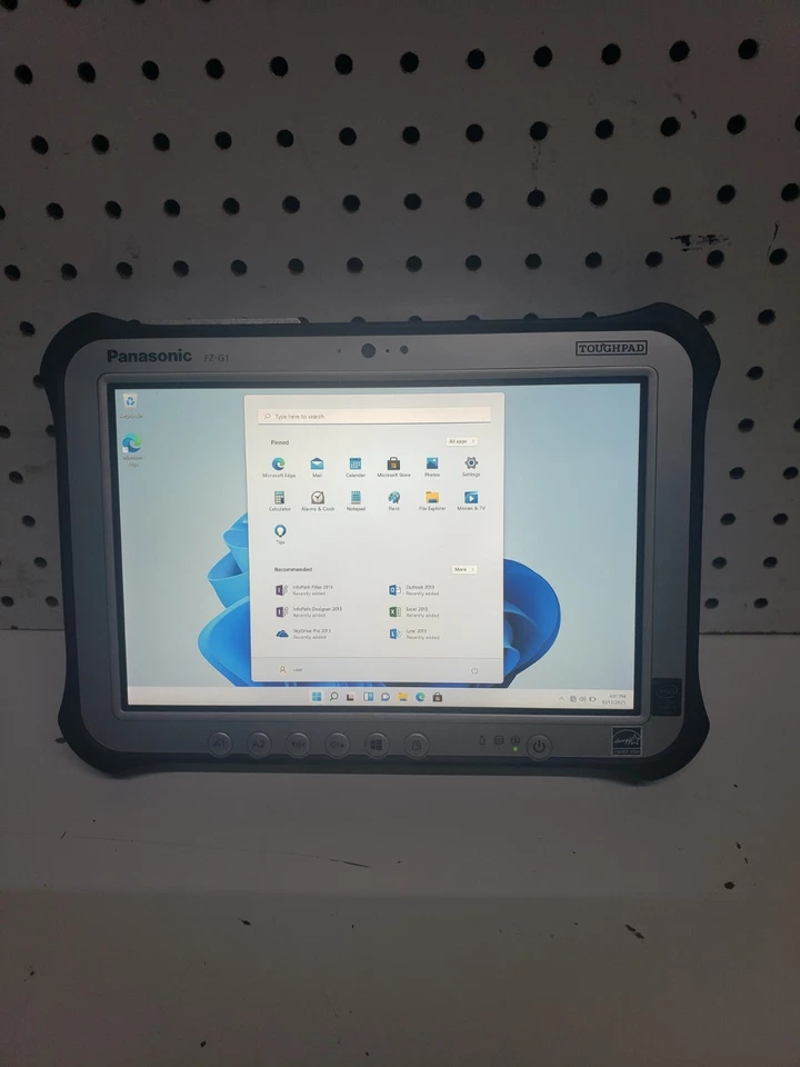 Panasonic ToughPad FZ-G1  Core i5-5300U 2.3GHz  8GB RAM  512GB SSD Win11 Pro  - Image 3 of 4