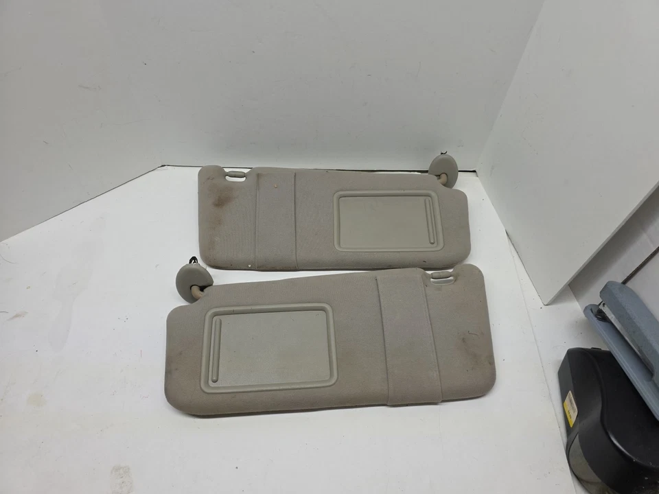 TOYOTA CAMRY 2007-2011 RIGHT/LEFT SUN VISOR OEM Foto 2 de 3