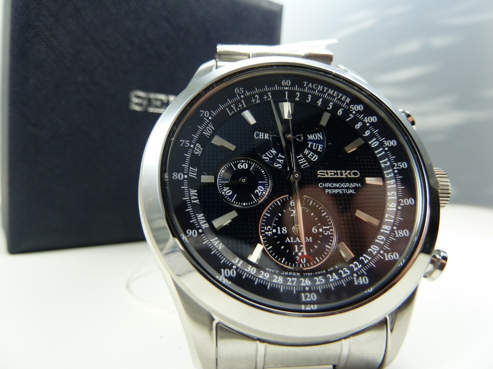 seiko chronograph perpetual 7t86