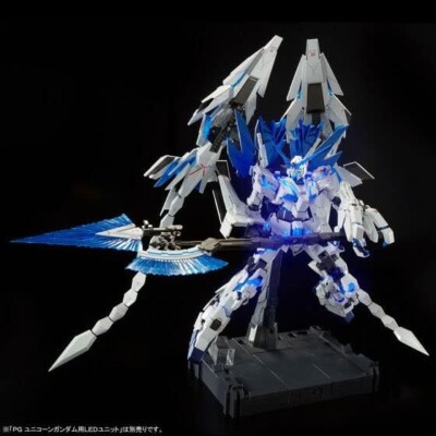 BANDAI 1/60 PG RX-0 UNICORN GUNDAM PERFECTIBILITY Model Kit Figure