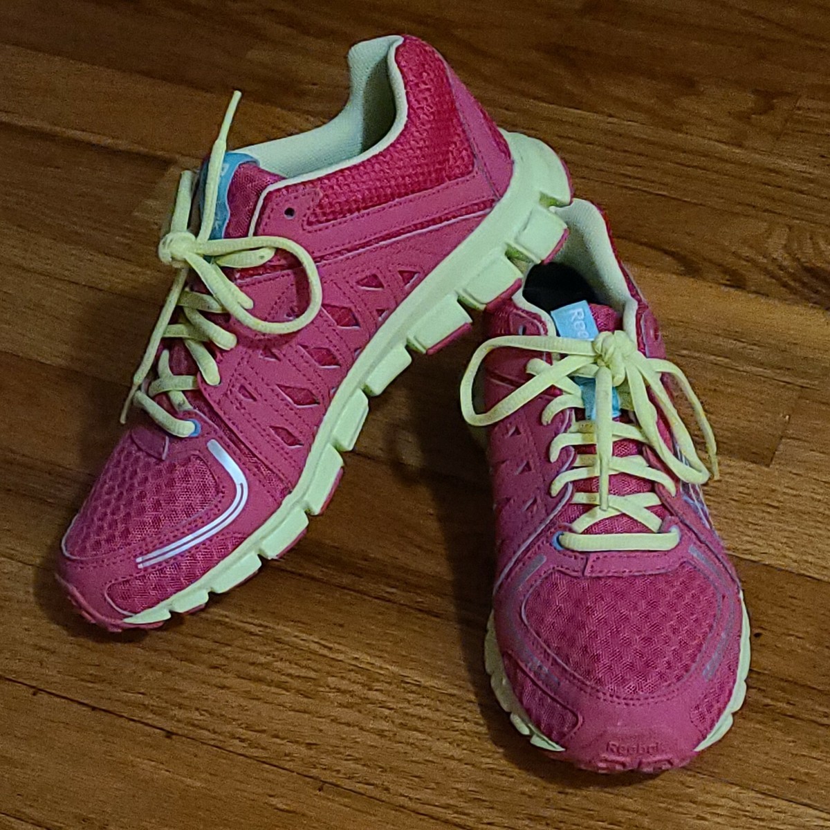 reebok hot pink