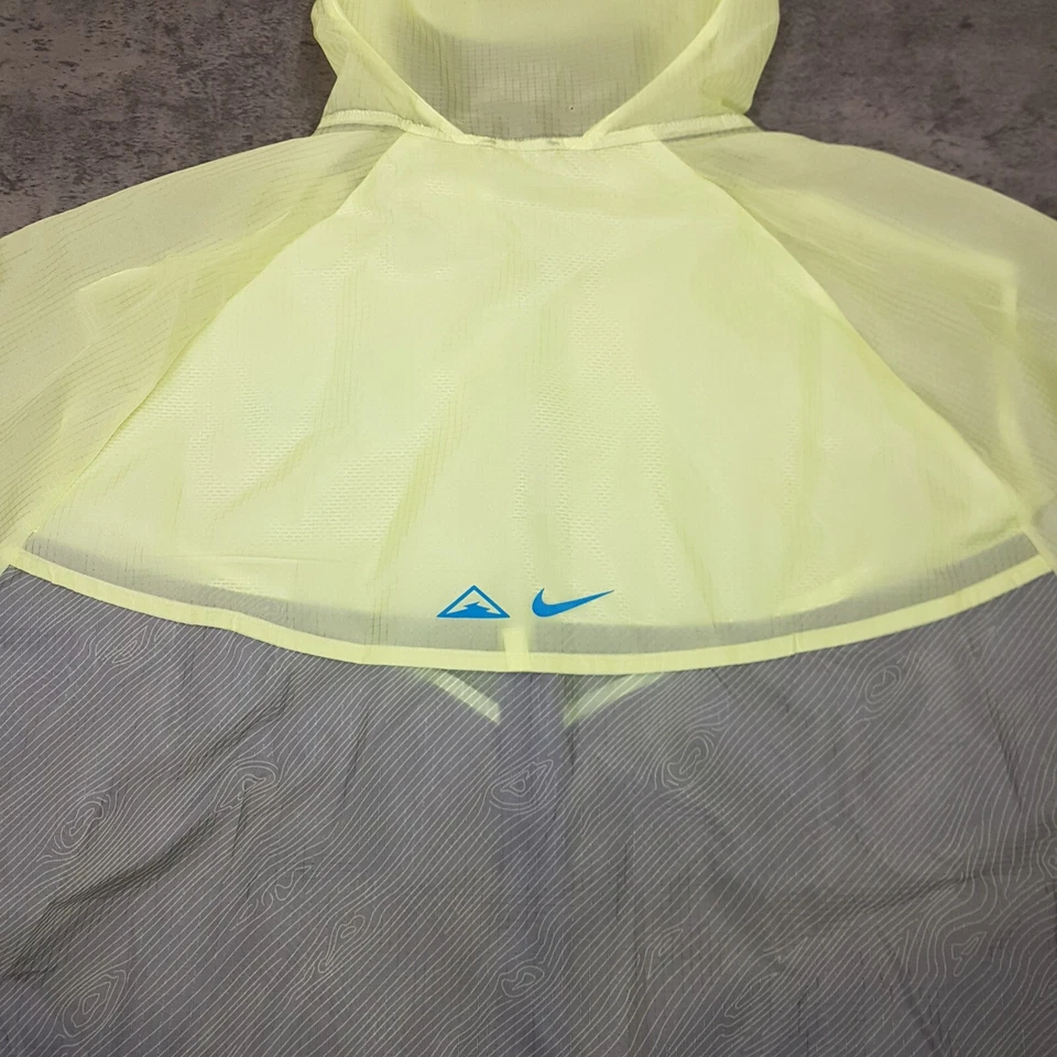 Nike Windrunner Hooded Trail Running Lightweight Jacket Mens Size XL Grey Green - Image 4 of 4