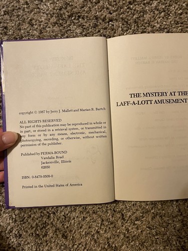 The Mystery at the Laff-A-Lott Amusement Park by Mallett/Bartch (1987, HC) - Picture 4 of 4