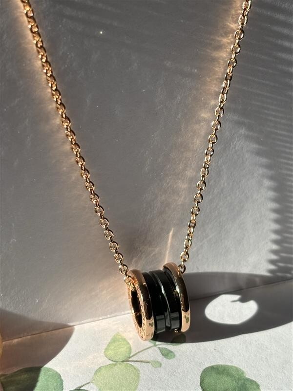 5. Bvlgari B-zero1 18k Necklace silver 925 Rose Gold plated