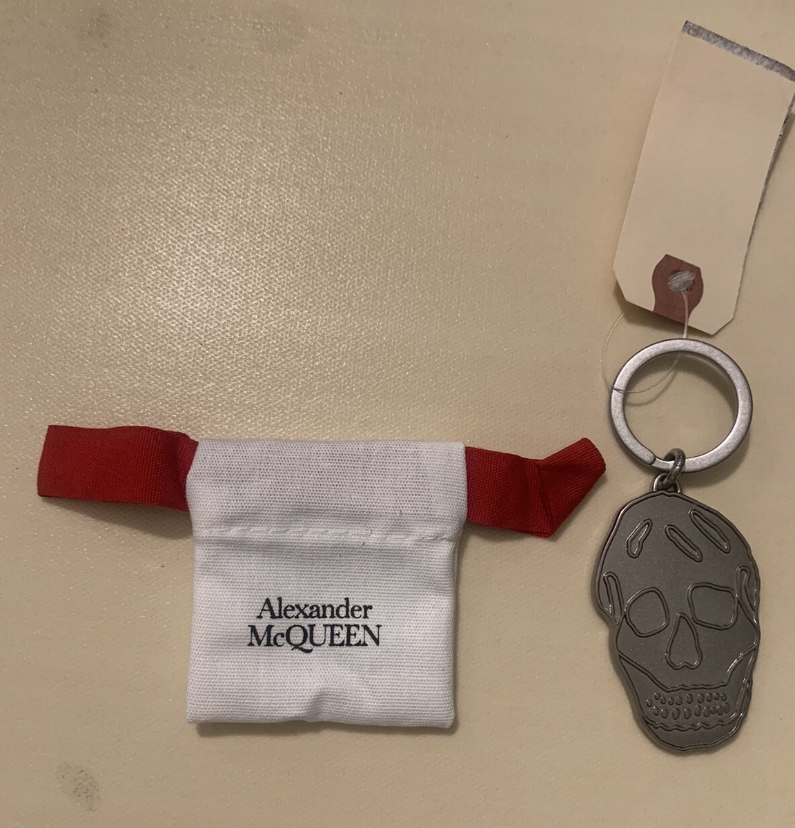 Alexander McQueen キーリング　スカル Alexander McQueen Crystal Skull Keychain