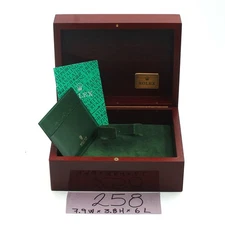 Box Rolex 7.9W x 3.8H x 6L
